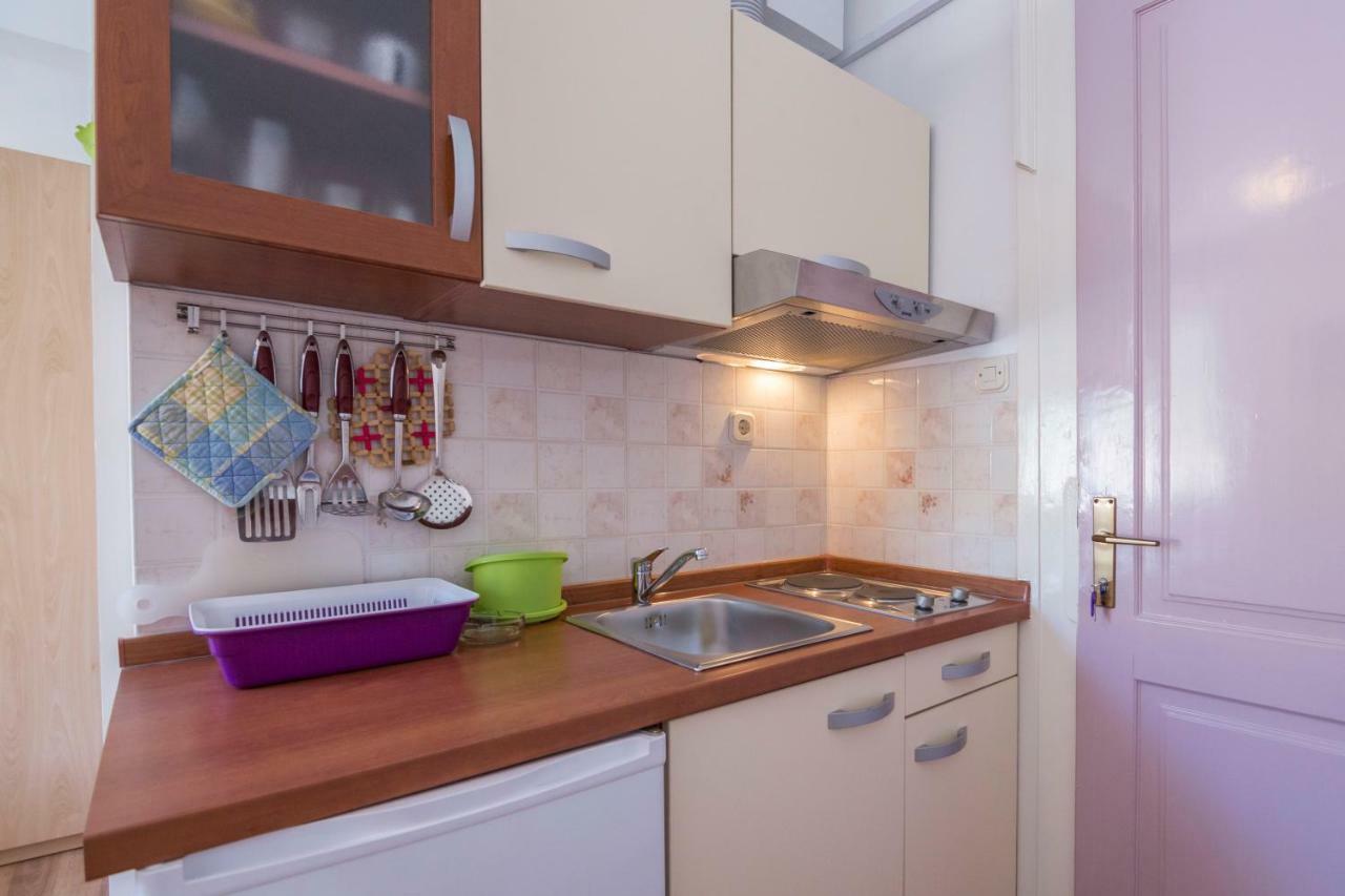 Apartment Riva 5 コミジャ エクステリア 写真